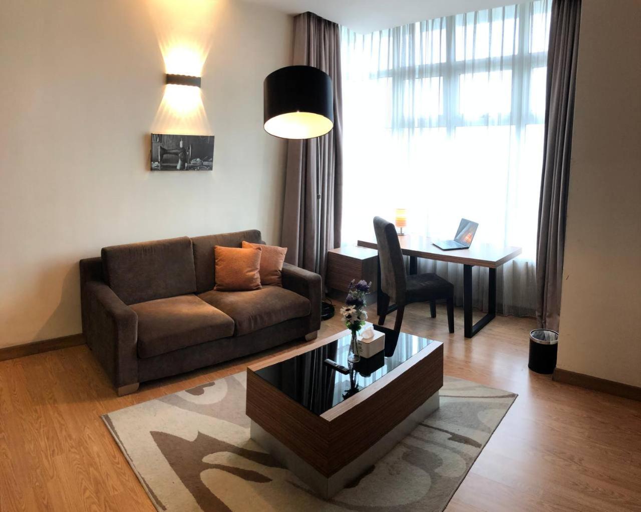 Backpackers Cozy Apartment Kl Sentral กัวลาลัมเปอร์ ภายนอก รูปภาพ